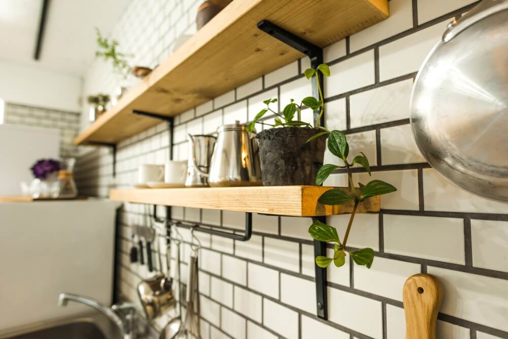 キッチンのタイル壁の汚れは油が原因 簡単に落ちる掃除方法と予防方法 ミソシル